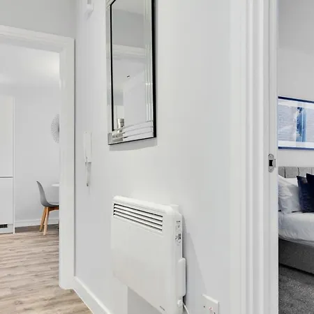 Stunning 2br Flat In The Centre Of